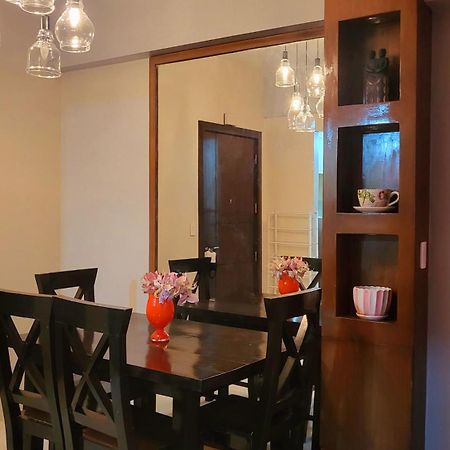 One Palm Tree Villas Condominium - Studio 10Th-O Fl With Balcony - Across Terminal 3 Airport Manila Kültér fotó